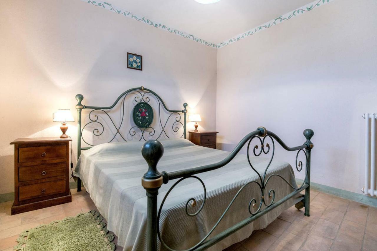 Hostal La Casina Degli Olivi Seggiano Exterior foto