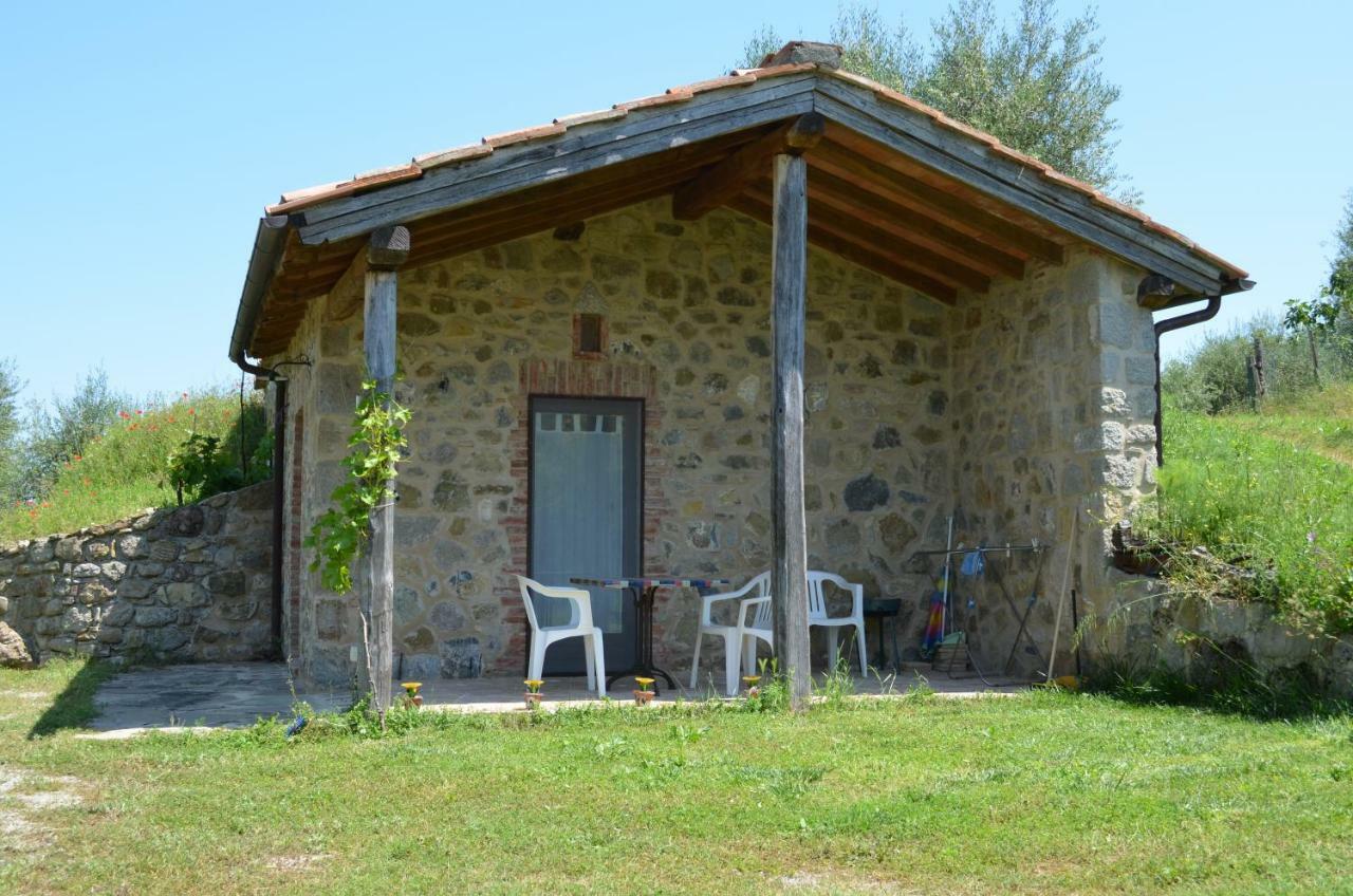 Hostal La Casina Degli Olivi Seggiano Exterior foto