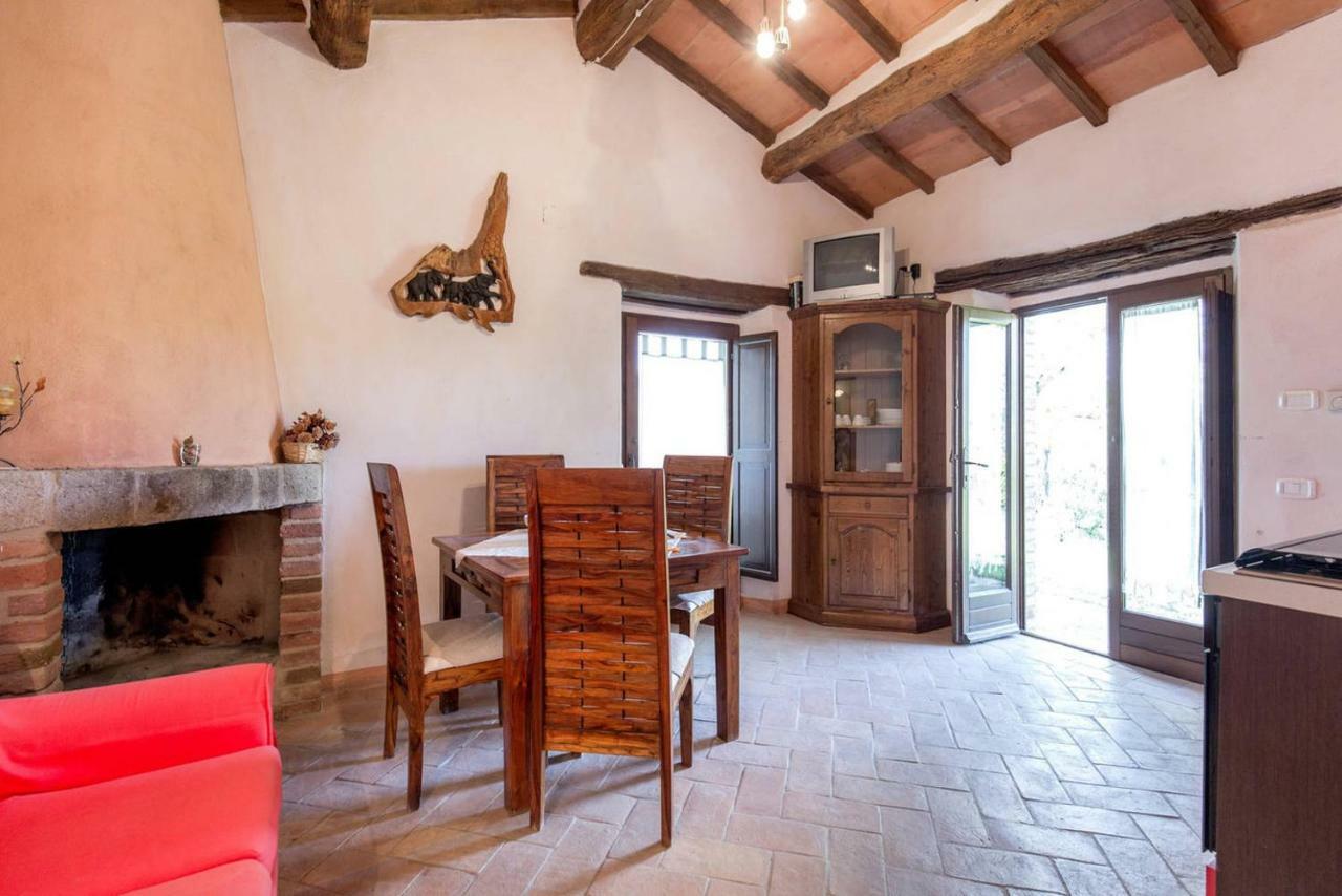 Hostal La Casina Degli Olivi Seggiano Exterior foto